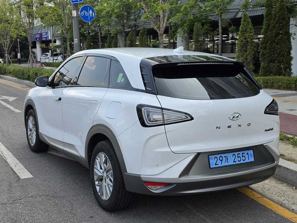 HYUNDAI Nexo - Vista 8