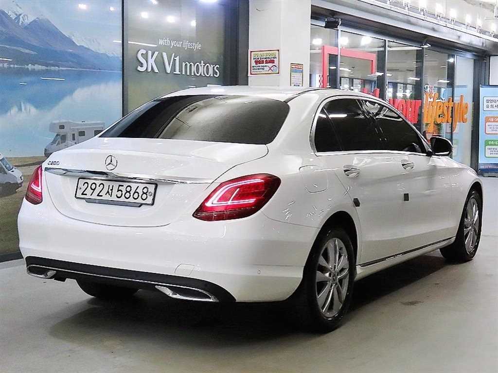 Mercedes Benz C Class - Vista 6