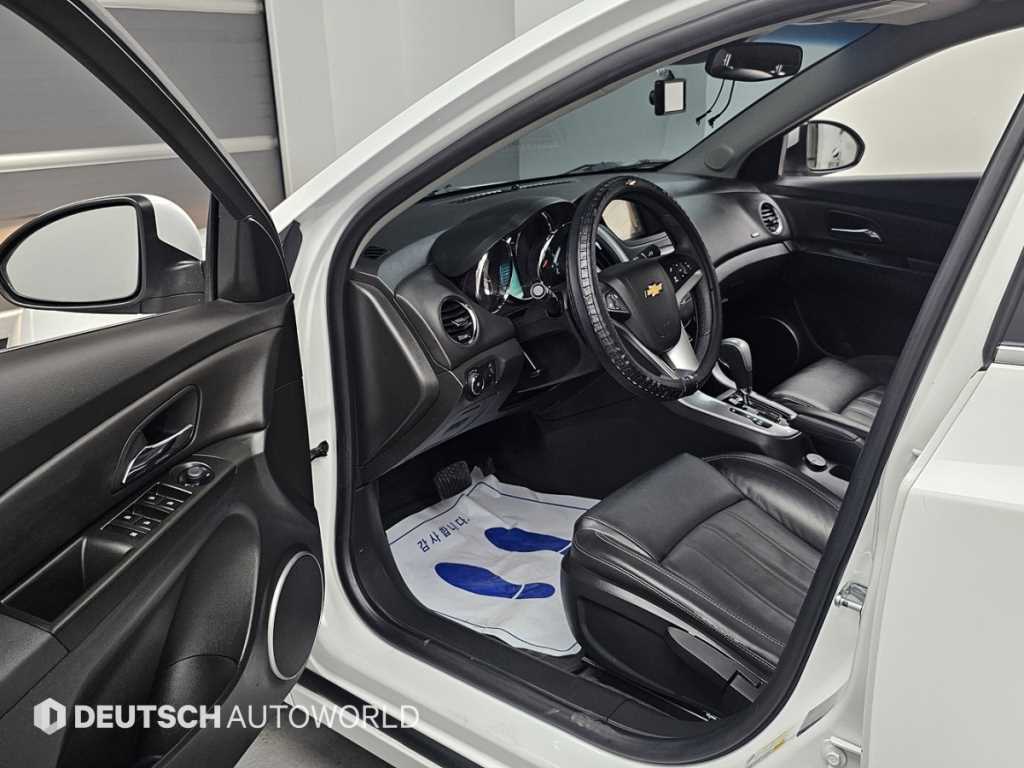 Chevrolet Cruise 2014 Blanco - Importación desde Corea - HF Imports Iquique - Foto 13