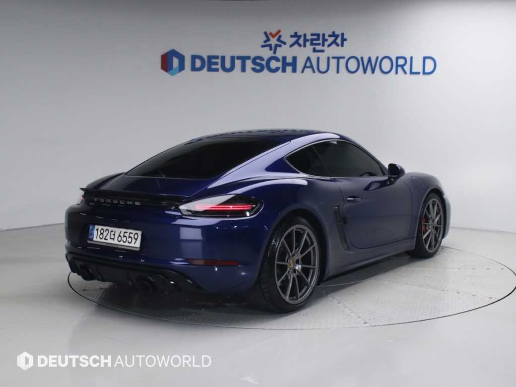 Porsche 718 - Vista 2