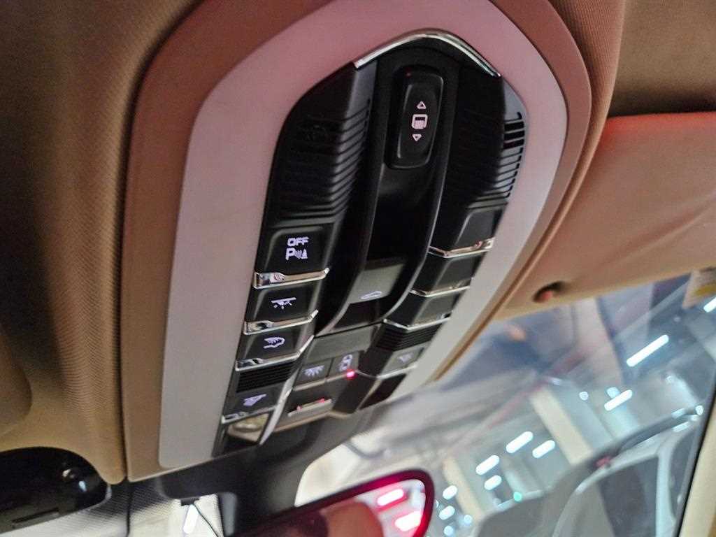 Porsche Cayenne 2012 Blanco - Importación desde Corea - HF Imports Iquique - Foto 19