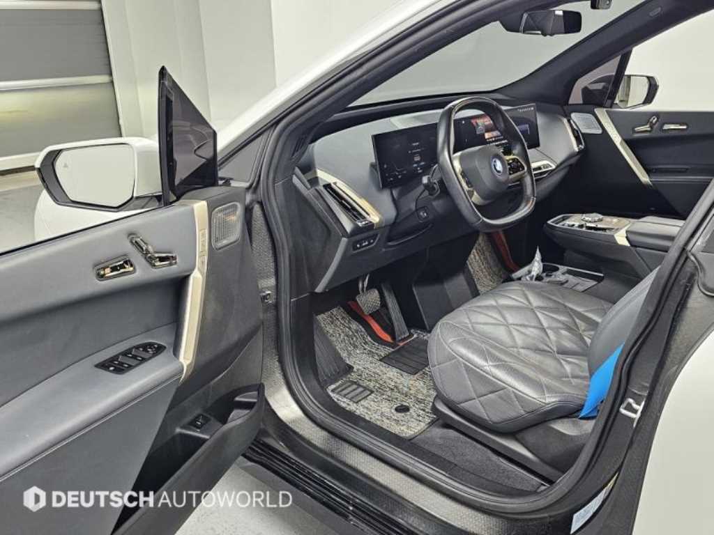 BMW iX 2022 Blanco - Importación desde Corea - HF Imports Iquique - Foto 13