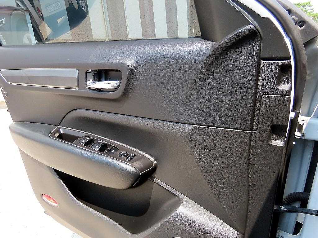SAMSUNG QM6 2018 Blanco - Importación desde Corea - HF Imports Iquique - Foto 13