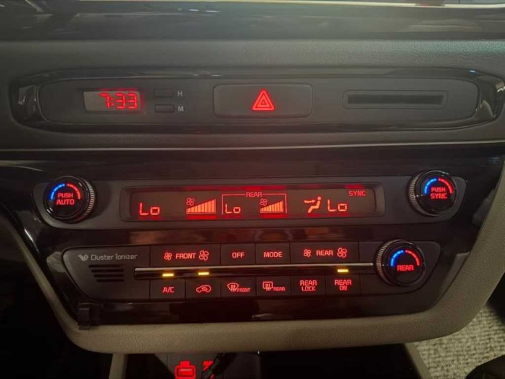 KIA Carnival 2015 - Importación desde Corea - HF Imports Iquique - Foto 13