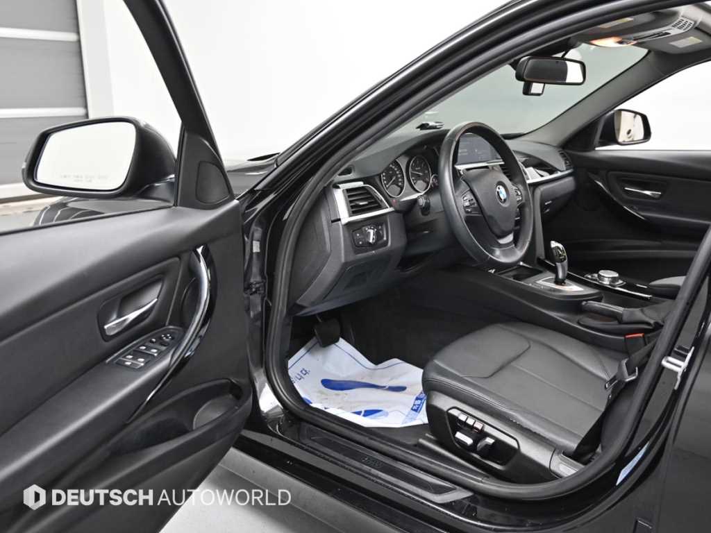 BMW 3 series 2017 Negro - Importación desde Corea - HF Imports Iquique - Foto 13