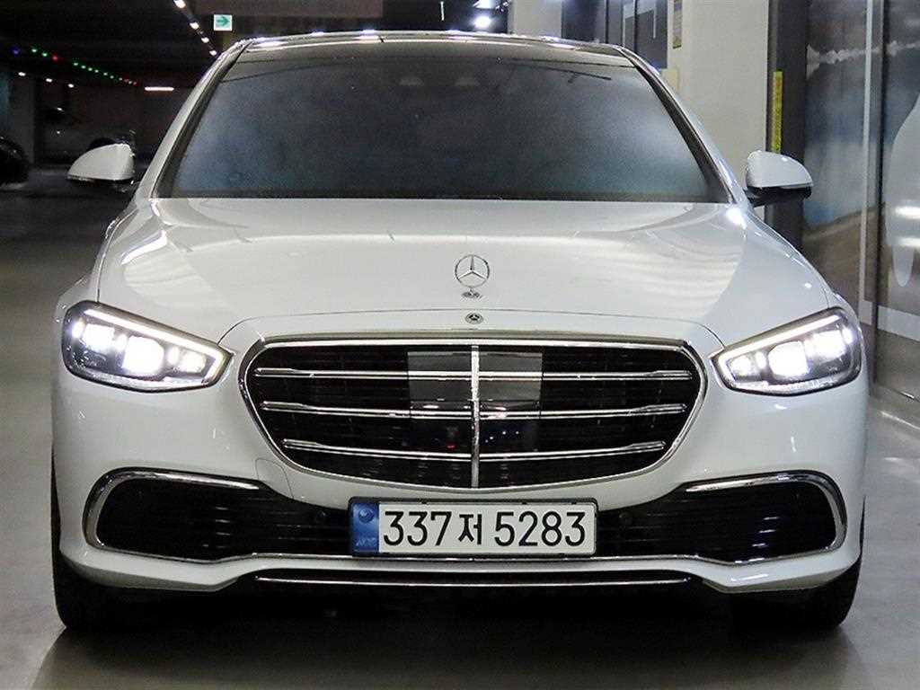 Mercedes Benz S Class - Vista 3