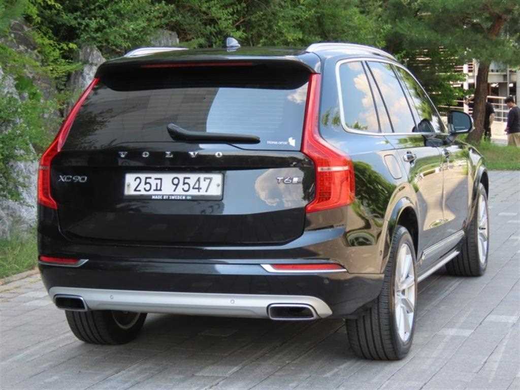 Volvo XC90 - Vista 3