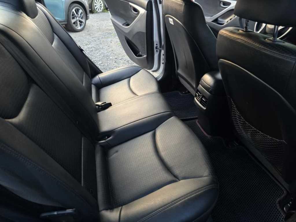 HYUNDAI Avante 2014 Blanco - Importación desde Corea - HF Imports Iquique - Foto 19