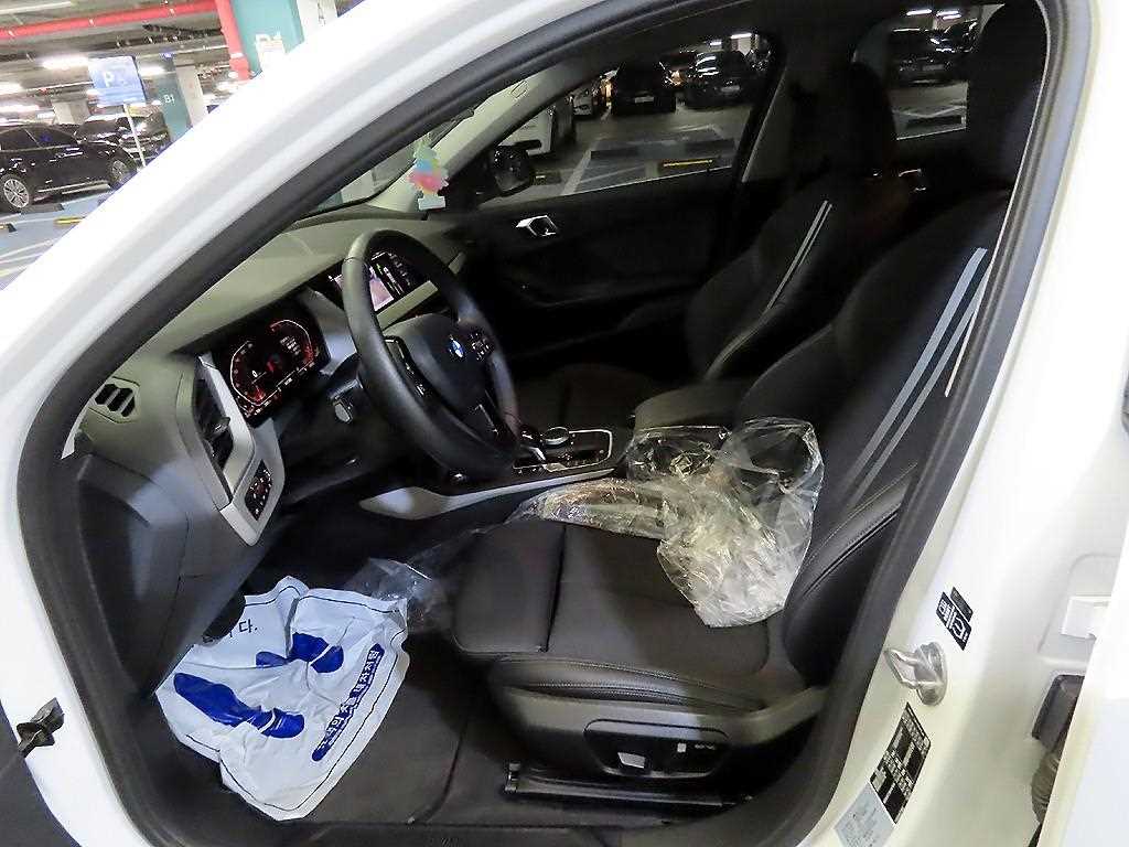 BMW 1 series - Vista 8