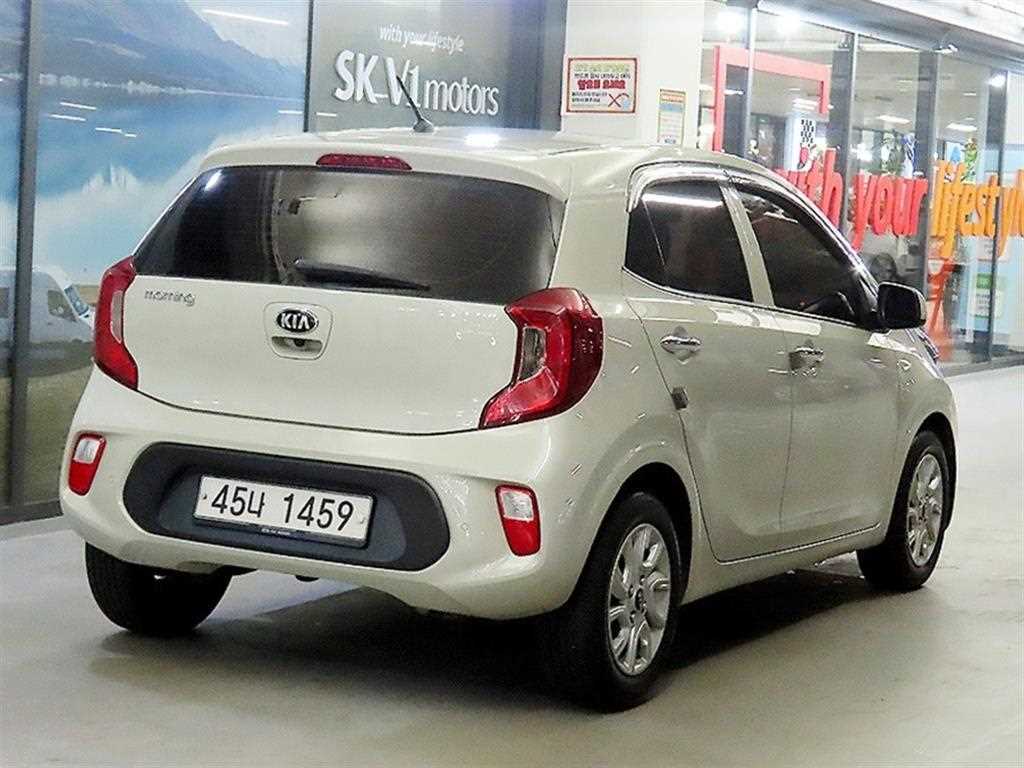 KIA Morning - Vista 6