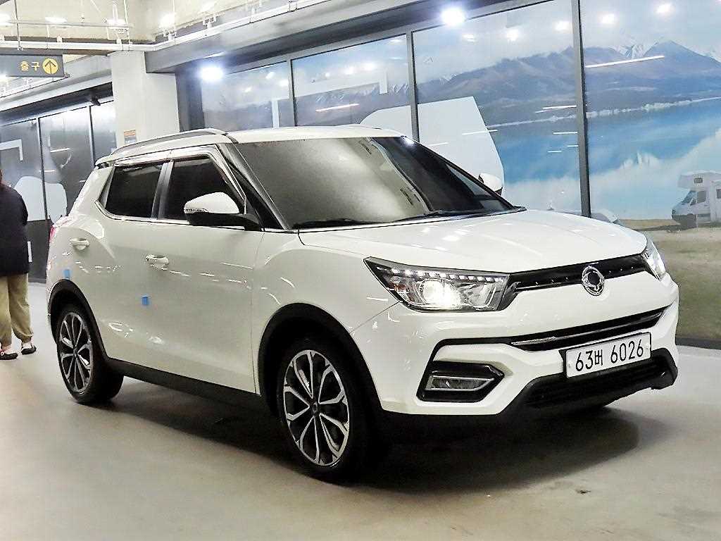 Ssangyong Tivoli 2018 - Importación desde Corea - HF Imports Iquique - Foto 1