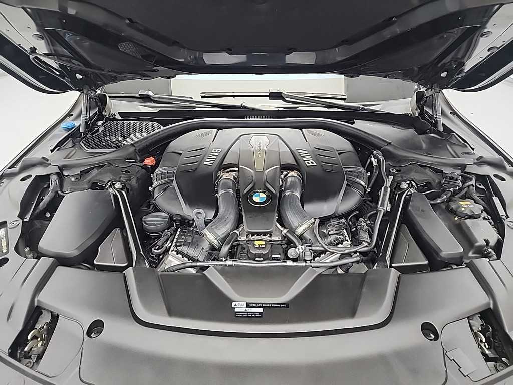 BMW 7 Series - Vista 7
