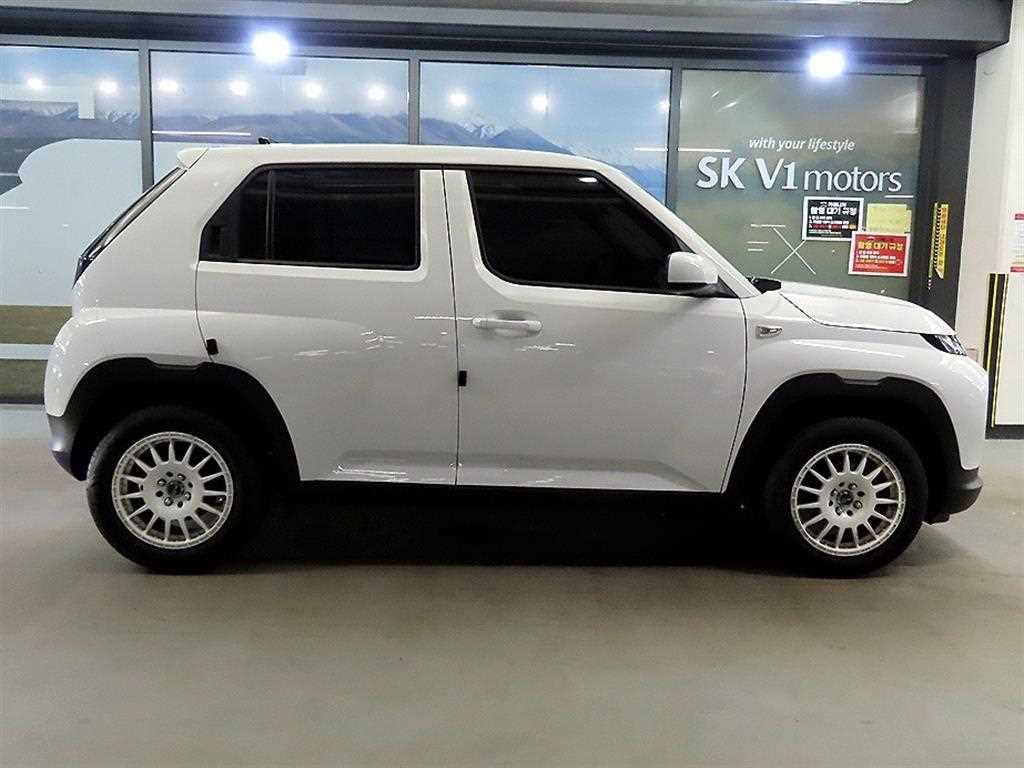 HYUNDAI Casper - Vista 3