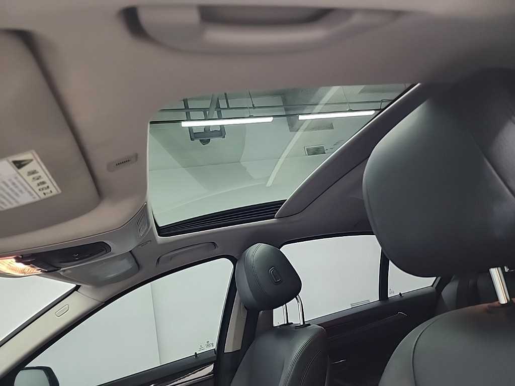 BMW 5 Series 2016 Blanco - Importación desde Corea - HF Imports Iquique - Foto 16