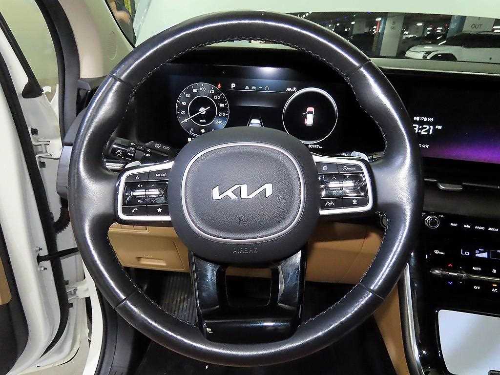 KIA Carnival 2022 the color of pearl - Importación desde Corea - HF Imports Iquique - Foto 16
