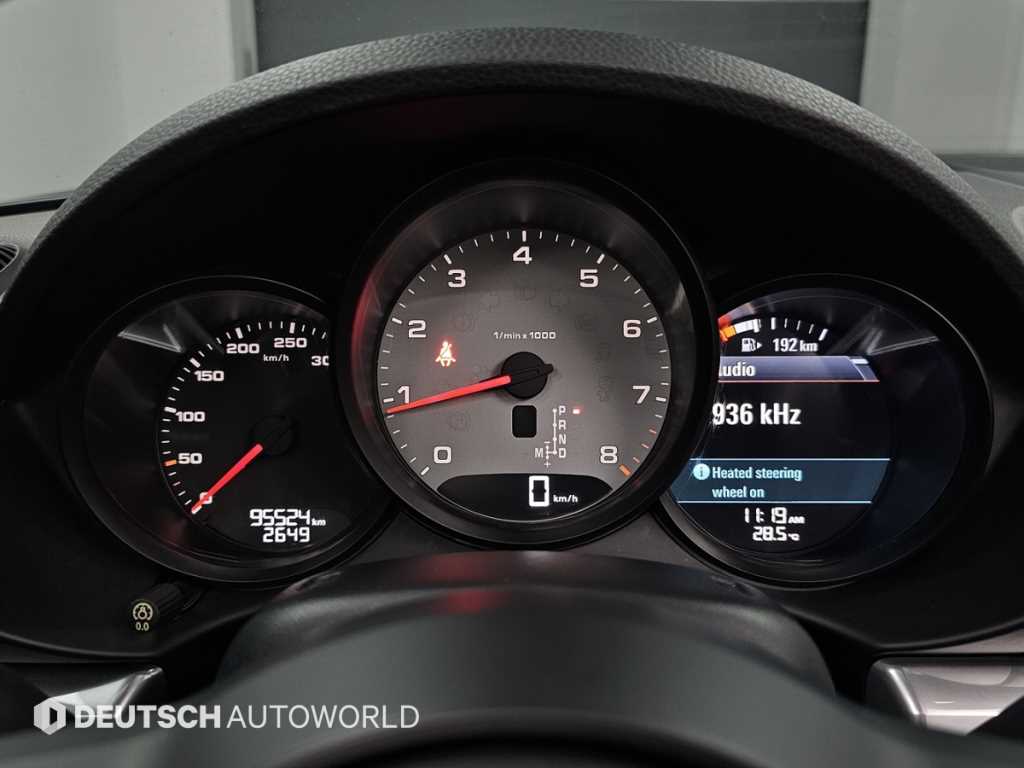 Porsche 718 - Vista 10