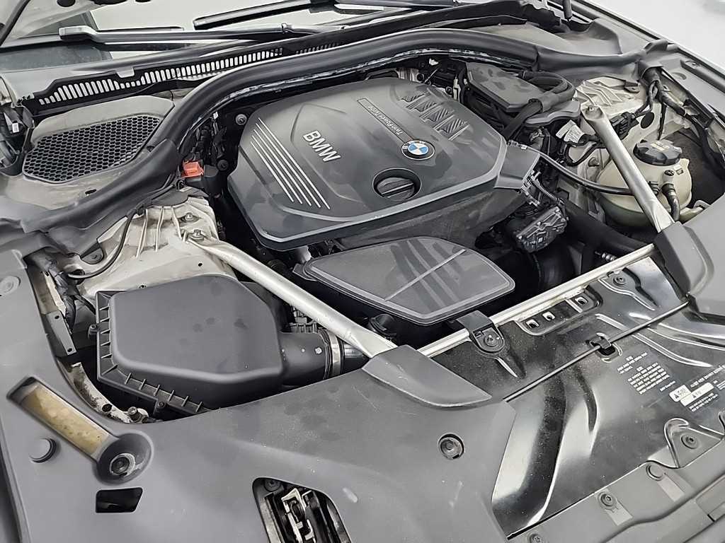 BMW 5 Series - Vista 7
