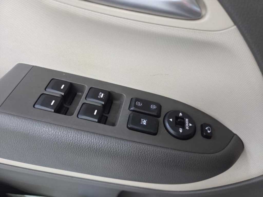 KIA Ray - Vista 12