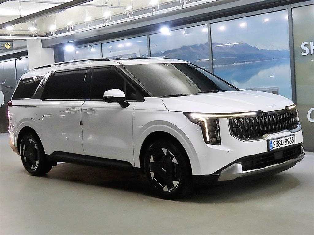KIA Carnival 2024 Blanco - Importación desde Corea - HF Imports Iquique - Foto 1