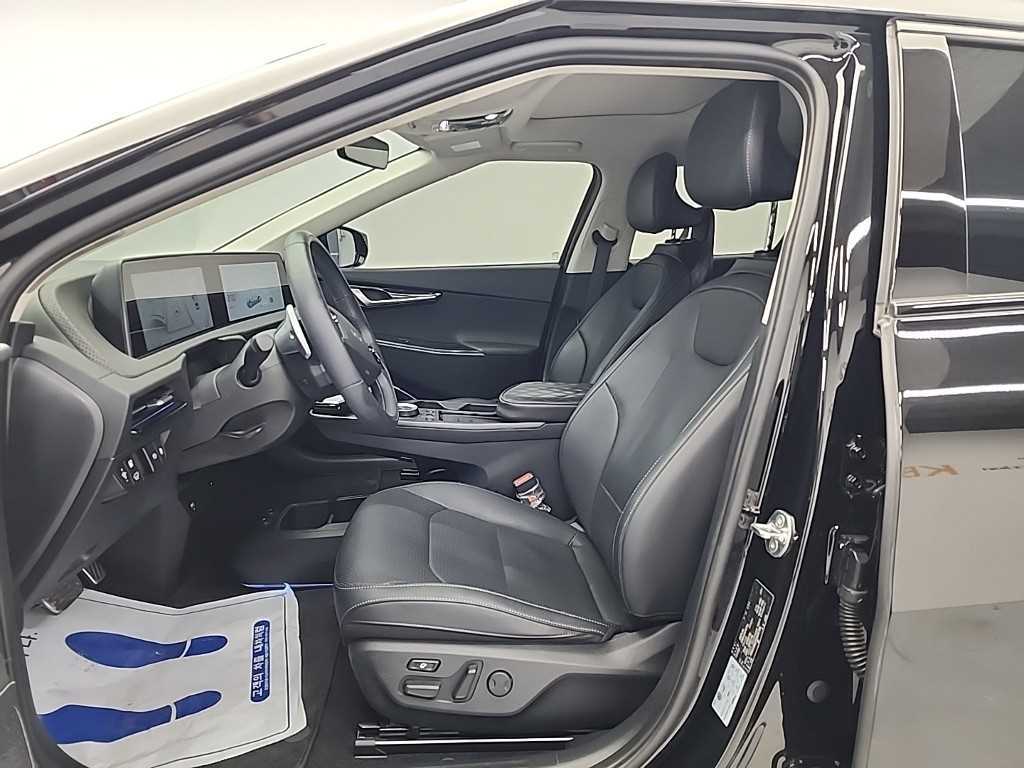 KIA EV6 2023 Negro - Importación desde Corea - HF Imports Iquique - Foto 13