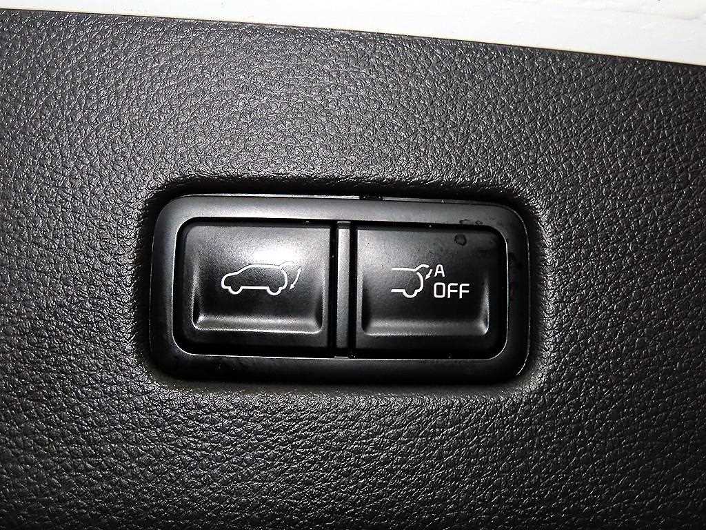 KIA Carnival 2024 Blanco - Importación desde Corea - HF Imports Iquique - Foto 17