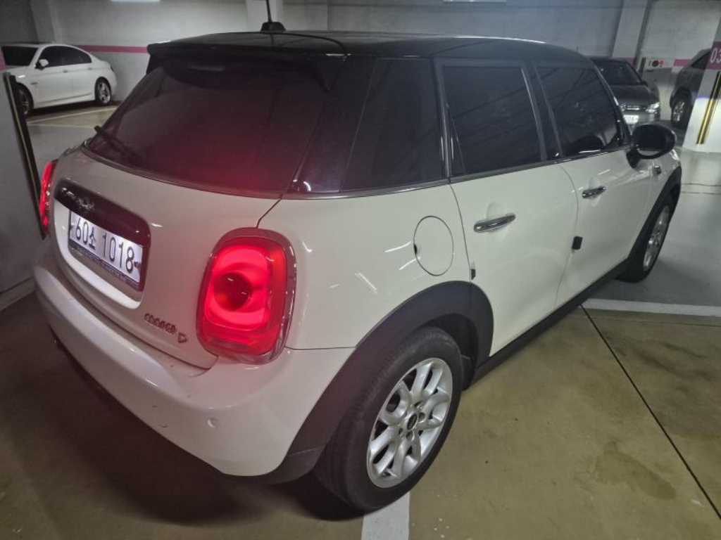 Mini Cooper - Vista 7