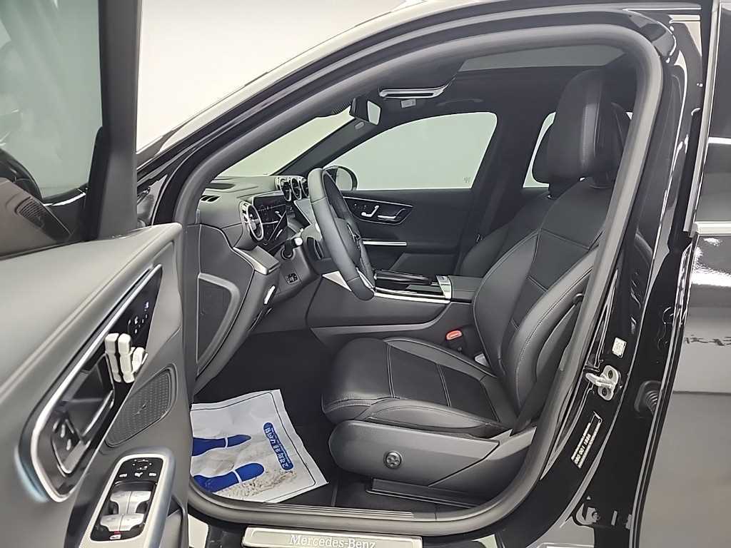 Mercedes Benz GLC Class 2024 Negro - Importación desde Corea - HF Imports Iquique - Foto 13