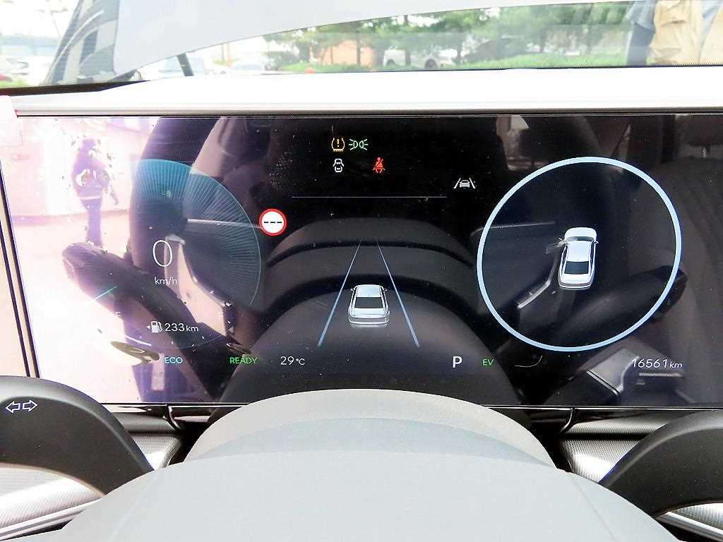 HYUNDAI Grandeur - Vista 11