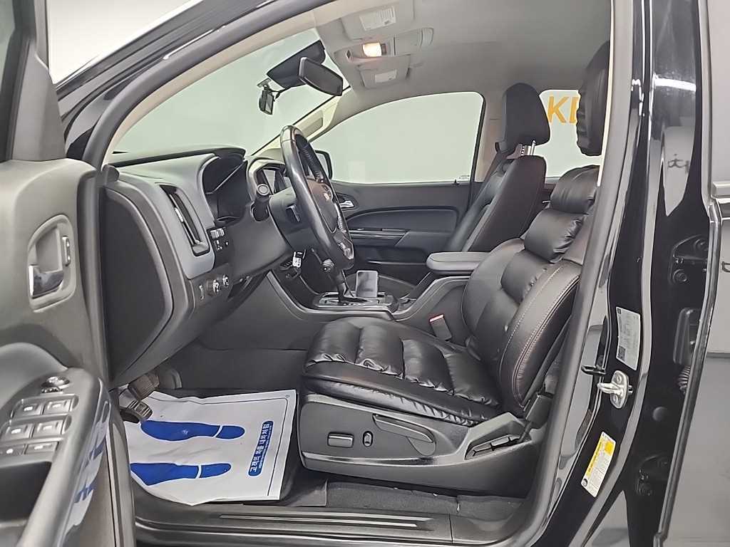 Chevrolet ?Colorado 2021 Negro - Importación desde Corea - HF Imports Iquique - Foto 13