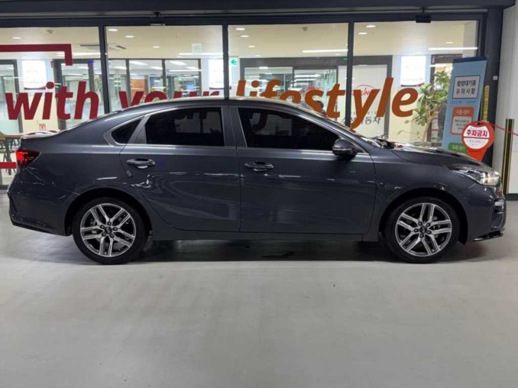 KIA K3 - Vista 3