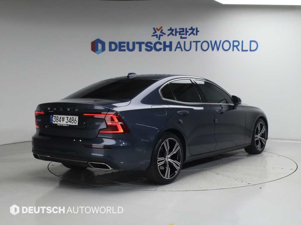 Volvo S60 - Vista 3