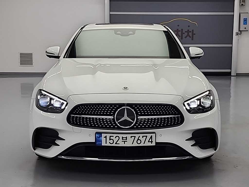 Mercedes Benz E class - Vista 2