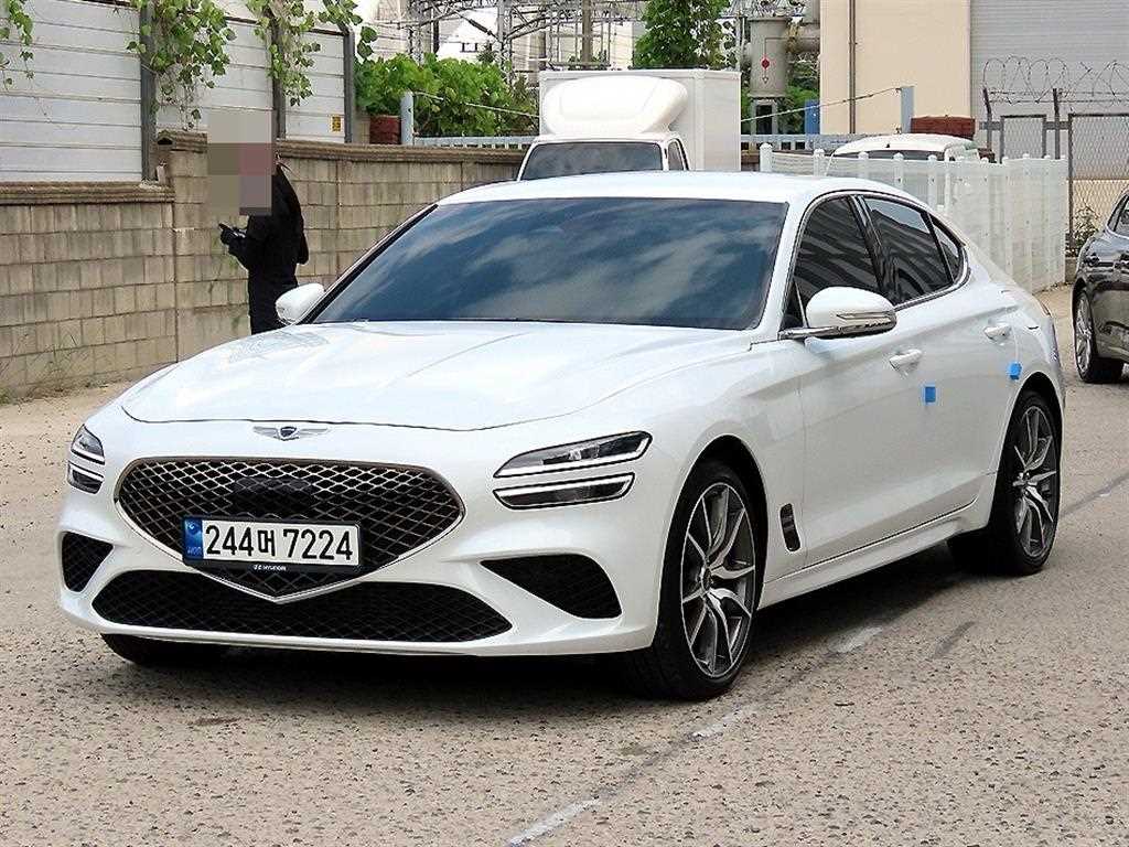 Genesis G70 - Vista 2