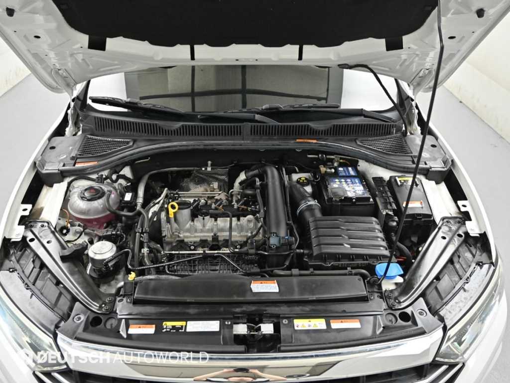 Volkswagen Jetta - Vista 6