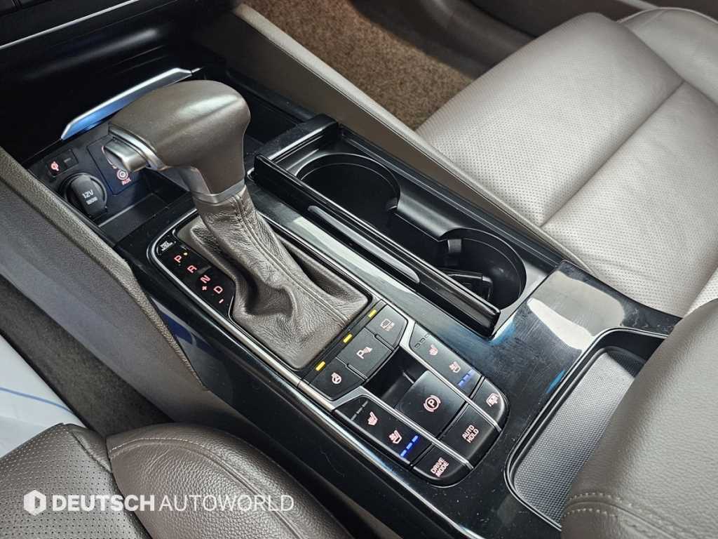 KIA K7 - Vista 11