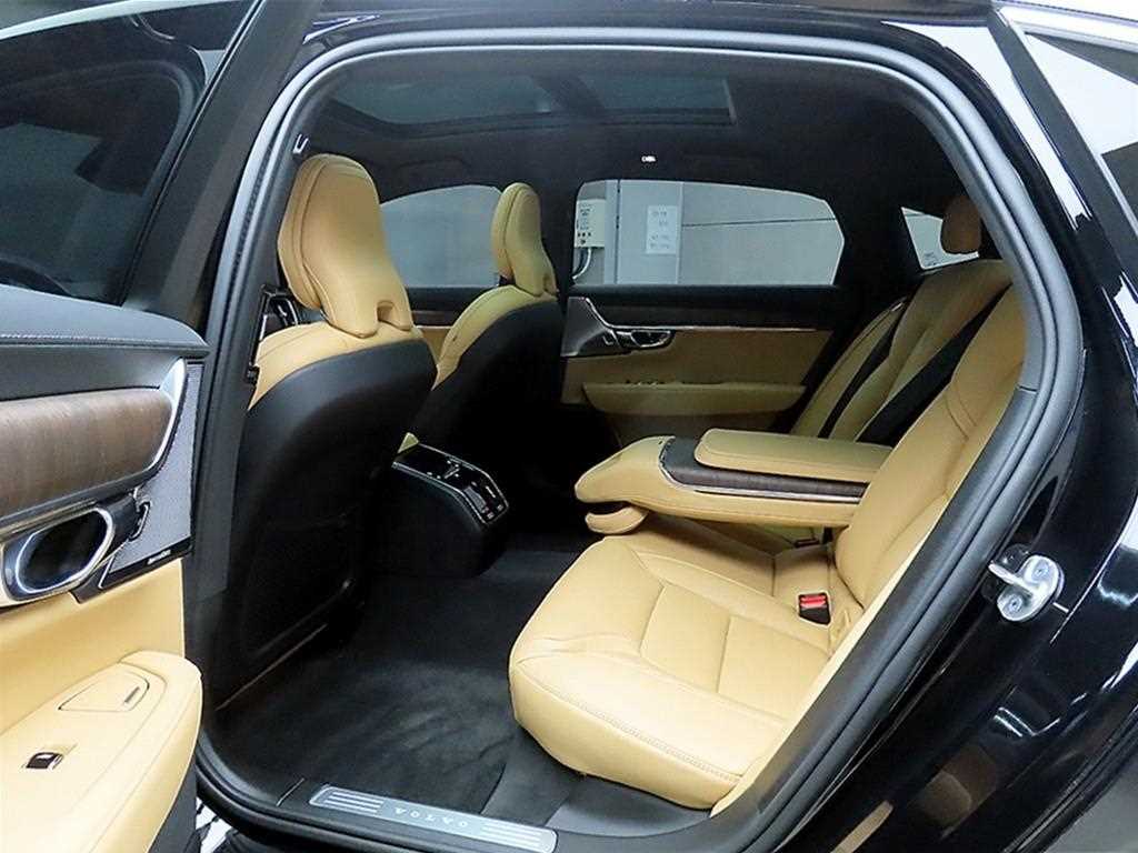 Volvo S90 - Vista 8