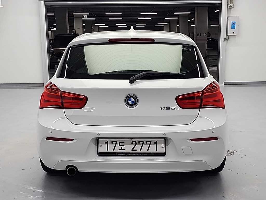BMW 1 series - Vista 3