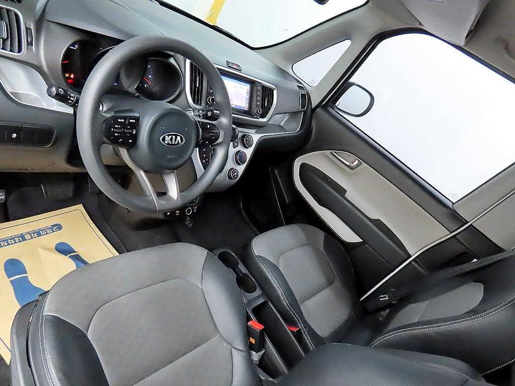 KIA Ray - Vista 9
