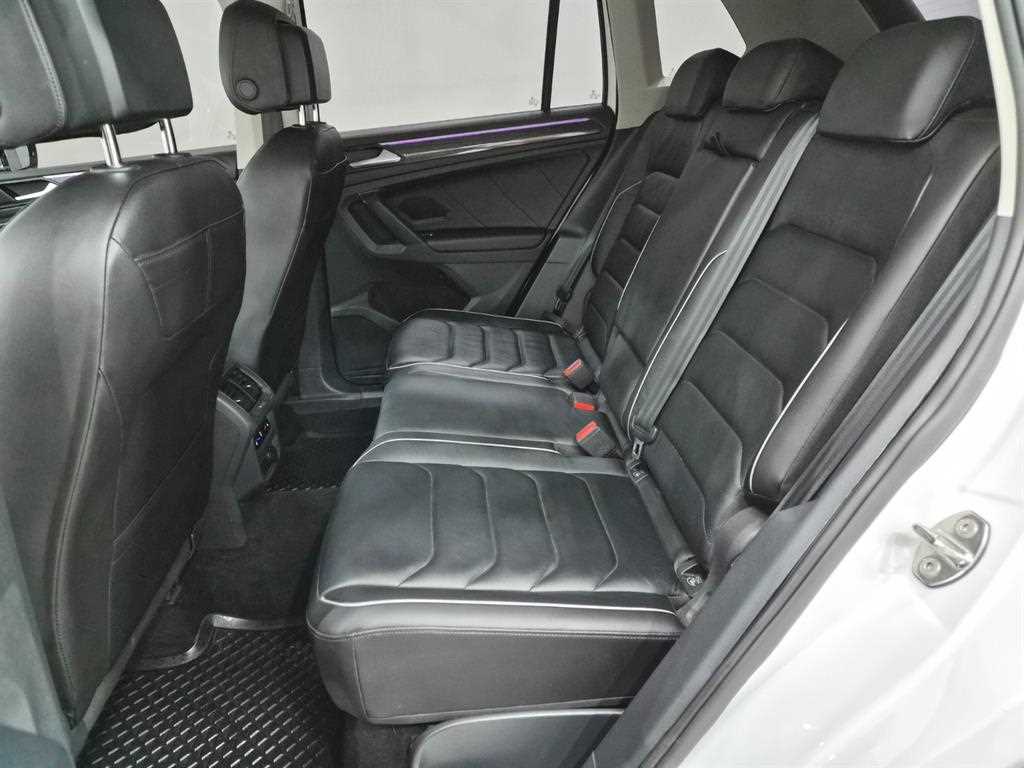 Volkswagen Tiguan - Vista 9