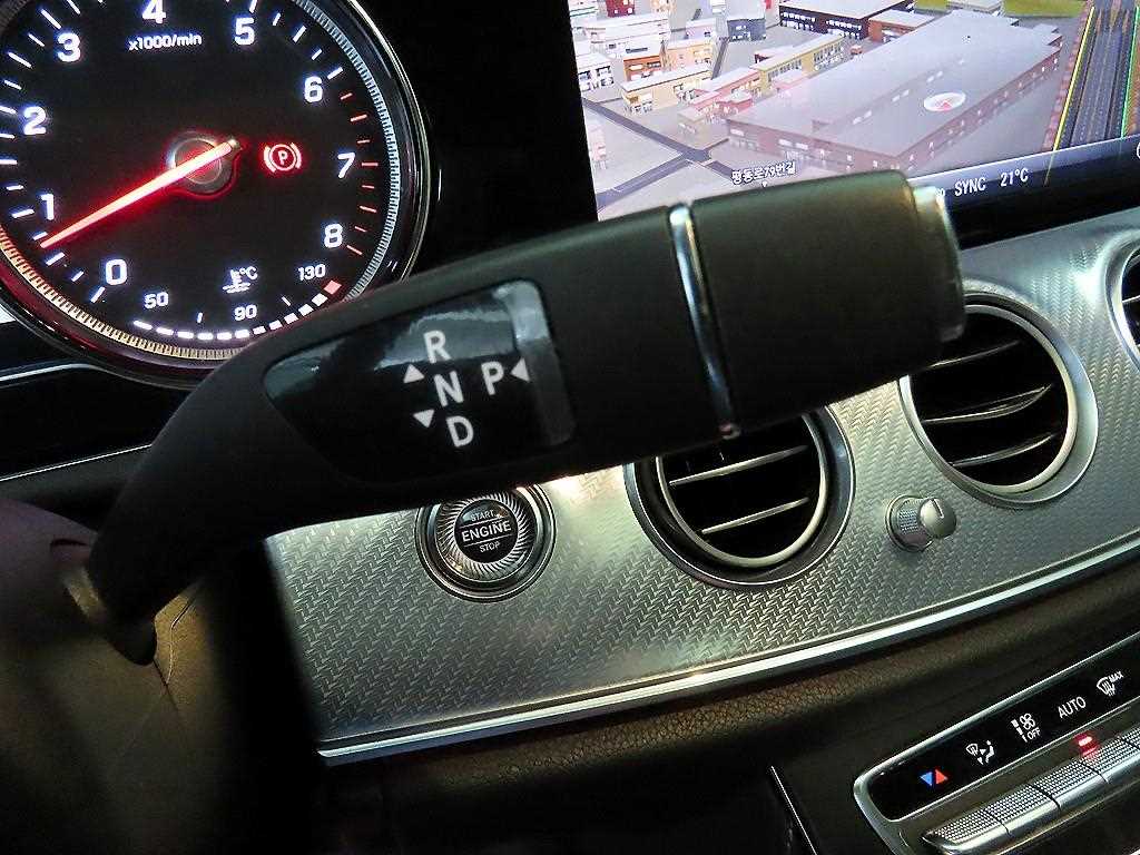 Mercedes Benz E class 2019 Blanco - Importación desde Corea - HF Imports Iquique - Foto 13