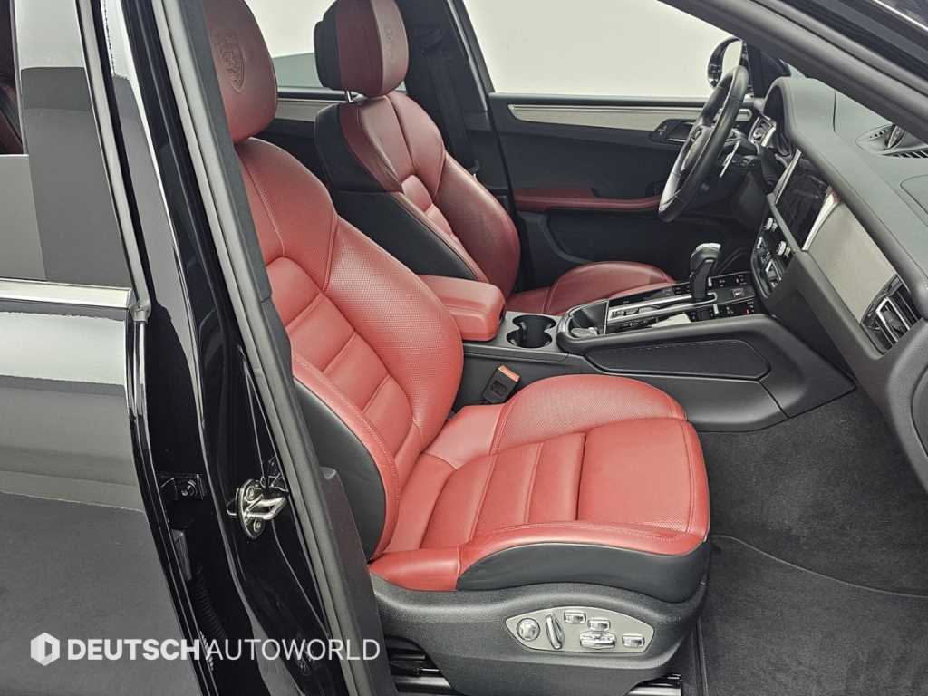 Porsche Macan - Vista 12
