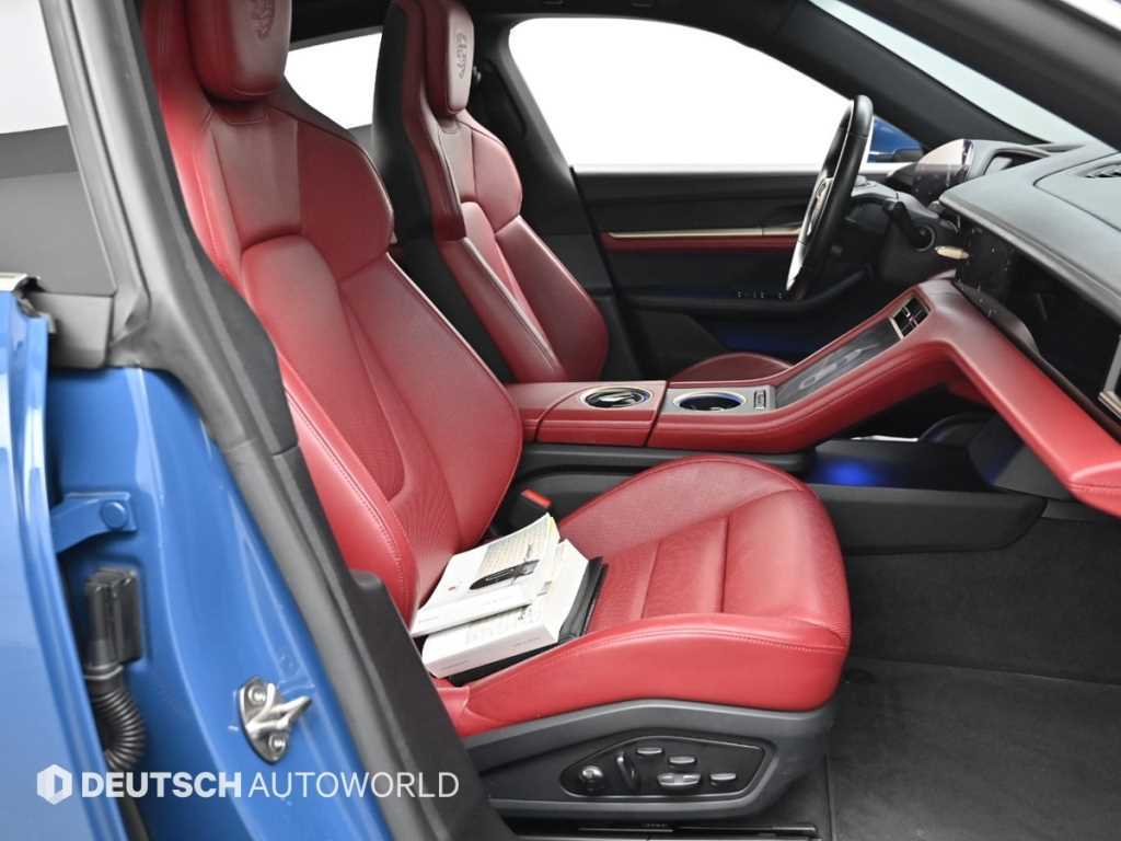 Porsche Taycan - Vista 12