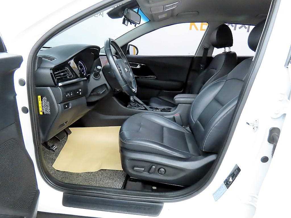 KIA Niro - Vista 7