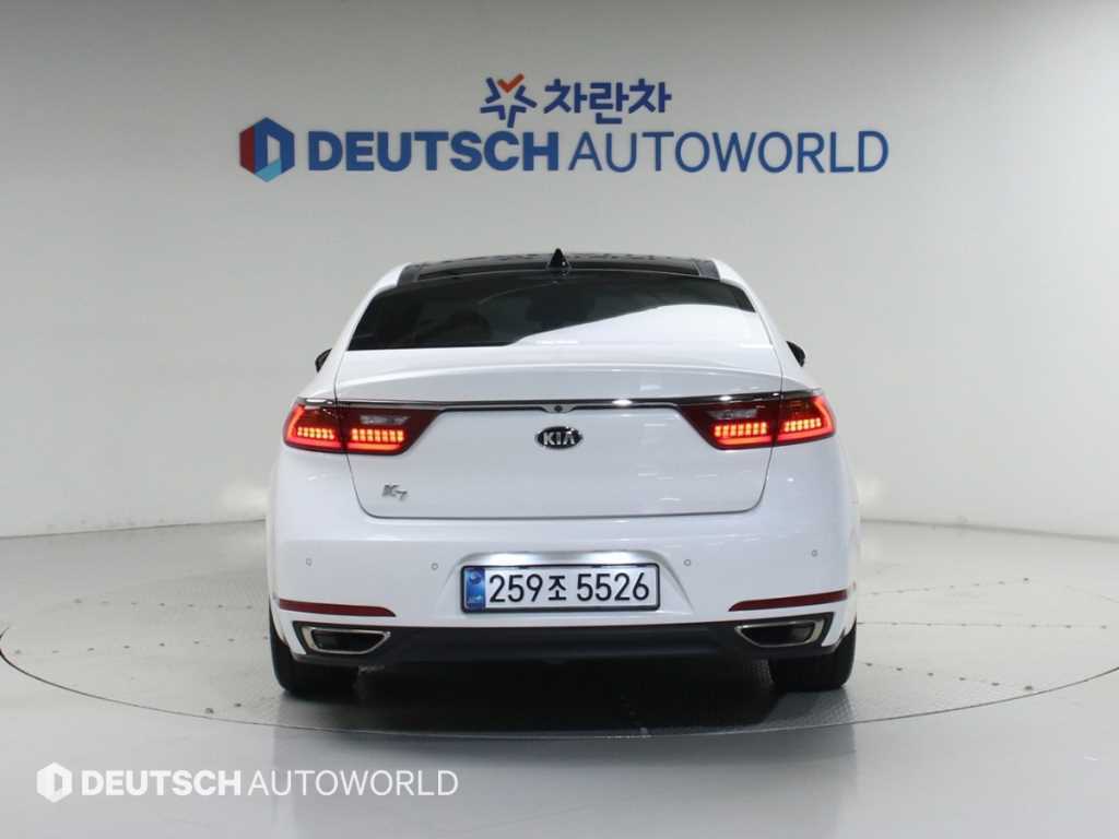KIA K7 - Vista 6