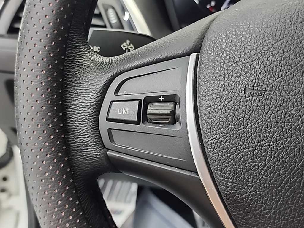 BMW 1 series 2018 Blanco - Importación desde Corea - HF Imports Iquique - Foto 17