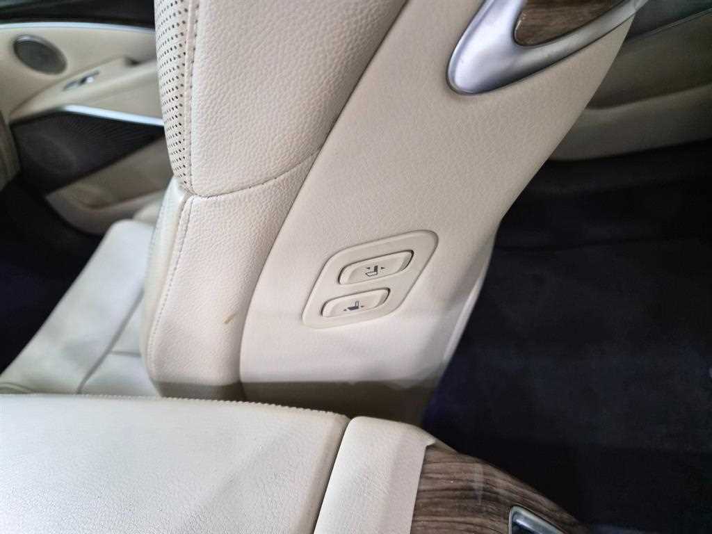 KIA K9 - Vista 10