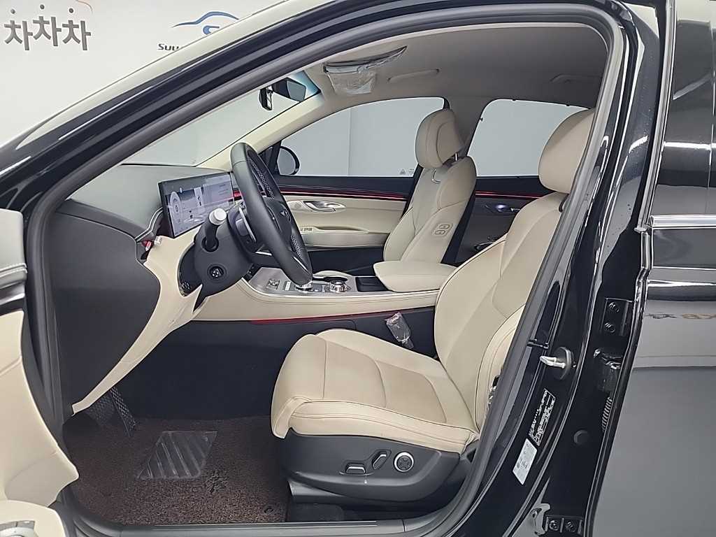 Genesis GV70 2024 Negro - Importación desde Corea - HF Imports Iquique - Foto 13