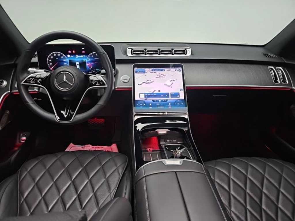 Mercedes Benz S Class - Vista 9