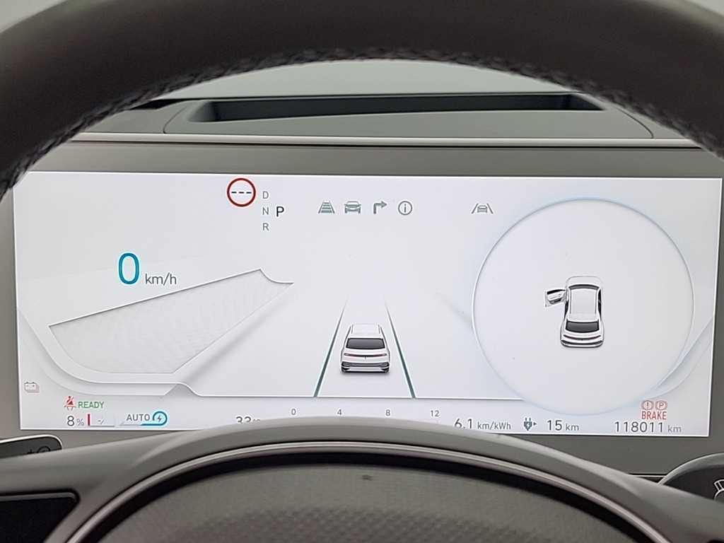 HYUNDAI Ioniq 5 - Vista 8