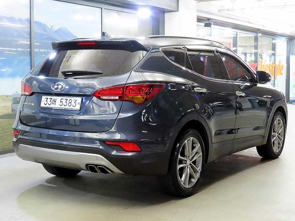 HYUNDAI Santa Fe - Vista 6